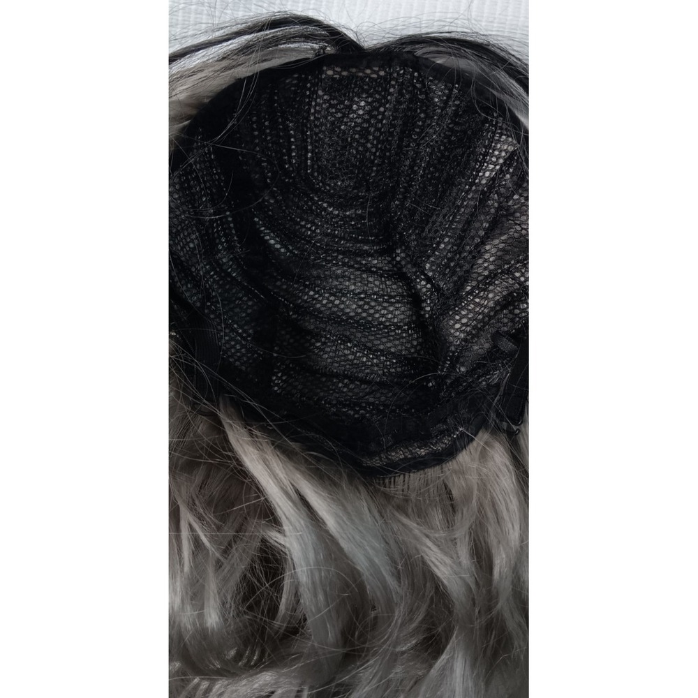 Curly Wavy Long synthetic Black Gray Silver Highlights middle Part hair wig 27" - Picture 10 of 11